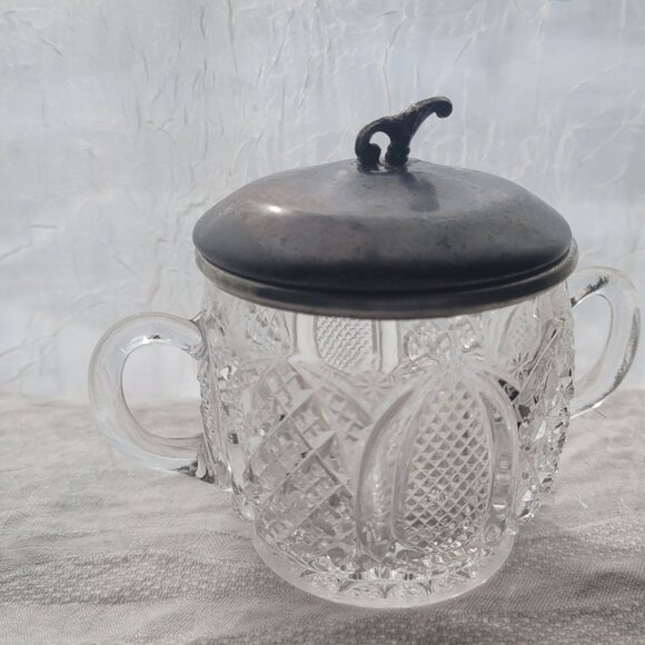 Vintage Clear Pressed Glass Sugar Bowl With Metal Lid & Dual Handles - Picture 6 of 9